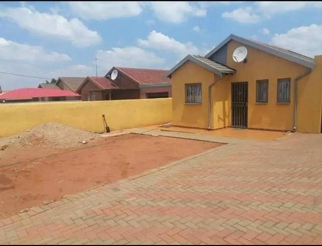2 BEDROOM PROPERTY TO RENT IN SOSHANGUVE XX